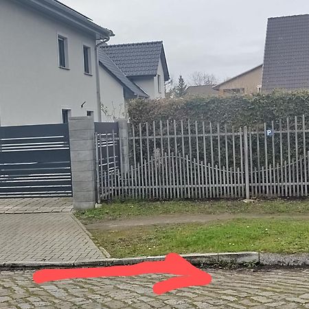 Schoene Neu Erbaute Wohnung Berlin Eksteriør billede